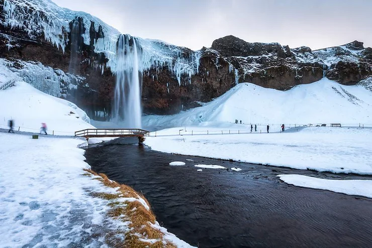 Seljalandsfoss in Winter