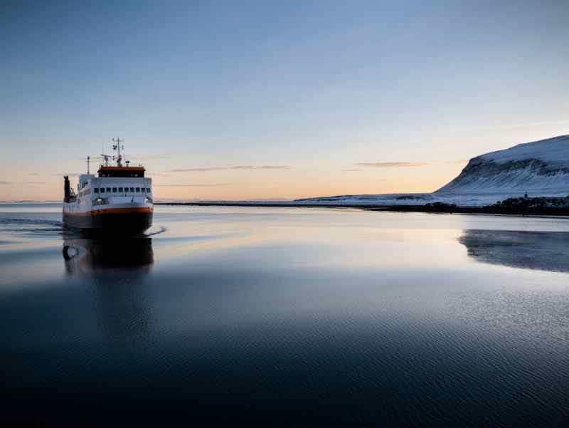Rutas de ferry a Islandia
