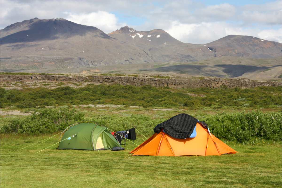 Tent camping nearby Thingvellir