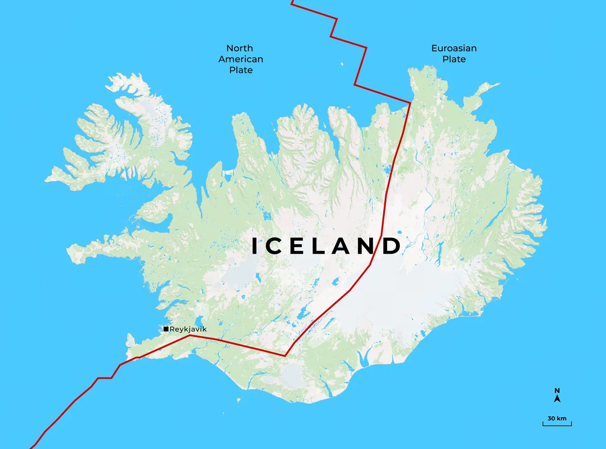 Mapa de Islandia con límites de placas tectónicas que muestran las placas norteamericana y euroasiática.