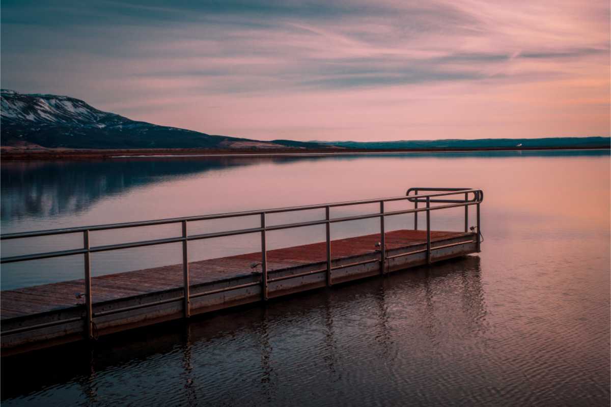 Villages and stops to visit on a Golden Circle route Laugarvatn lake at dusk in Iceland
