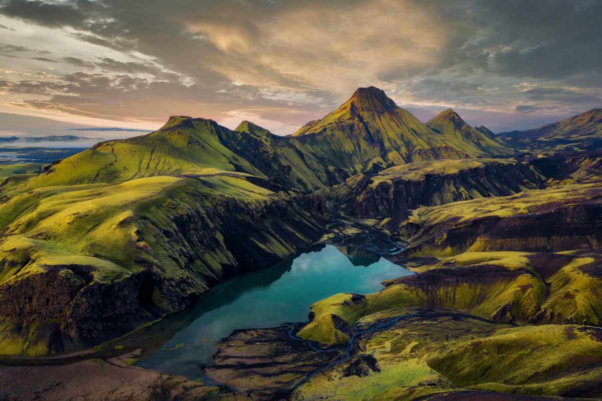 Stunning views of the highlands of Iceland with a volcanic lake in the middle