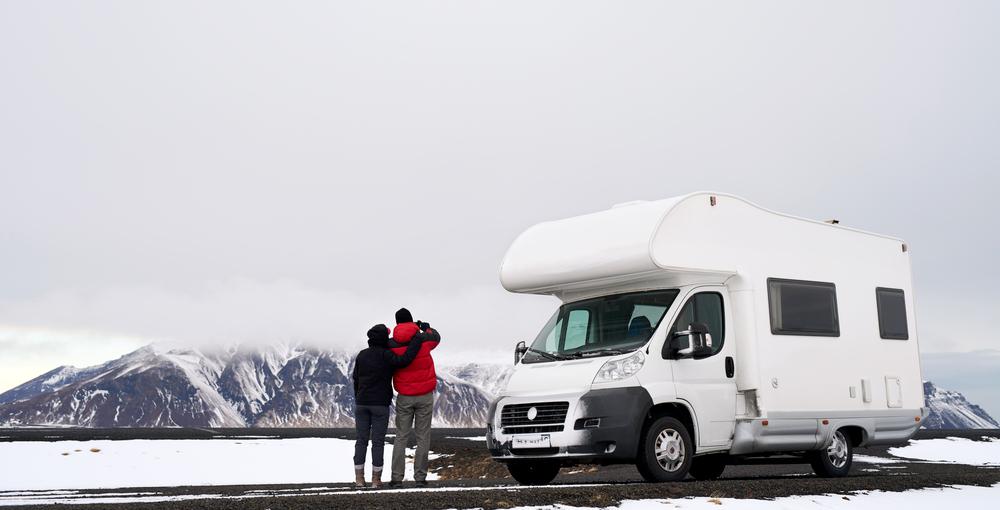 Differences Between Campers and Motorhomes 